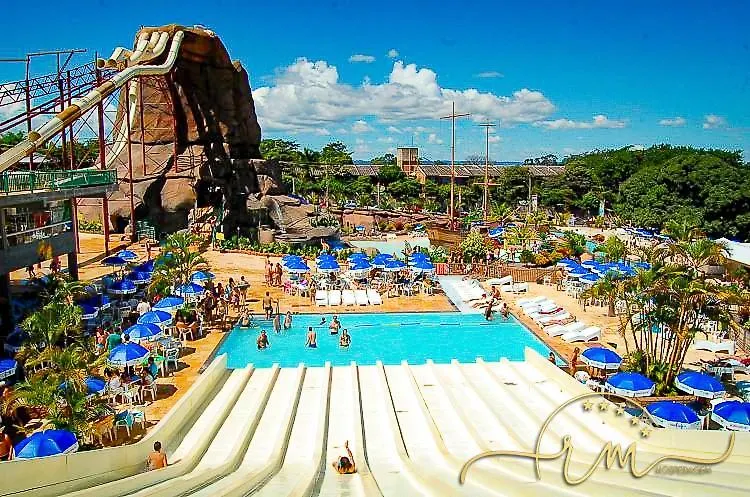 Spazzio Diroma Rm Hospedagem Com Acesso Acqua Park/Splash Caldas Novas