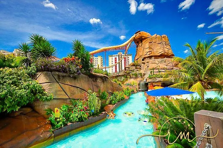 Spazzio Diroma Rm Hospedagem Com Acesso Acqua Park/Splash Caldas Novas Apartment