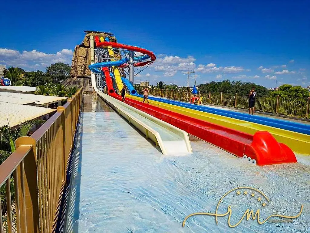 Spazzio Diroma Rm Hospedagem Com Acesso Acqua Park/Splash Caldas Novas